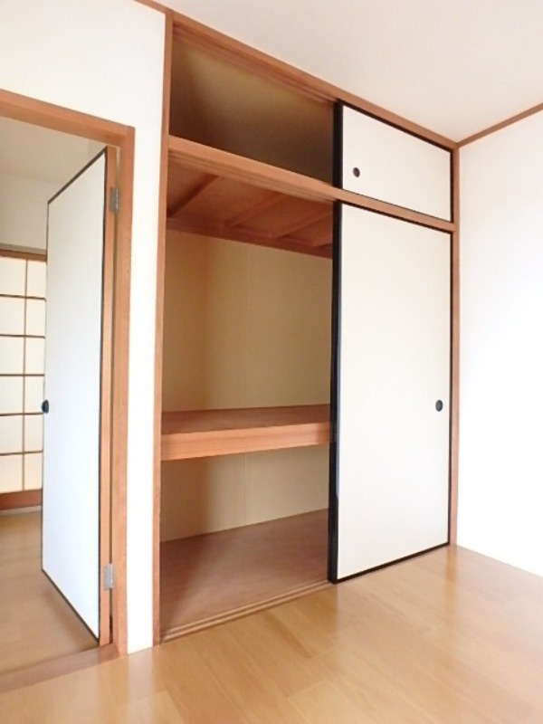 収納　図面と現状に相違がある場合には現状を優先