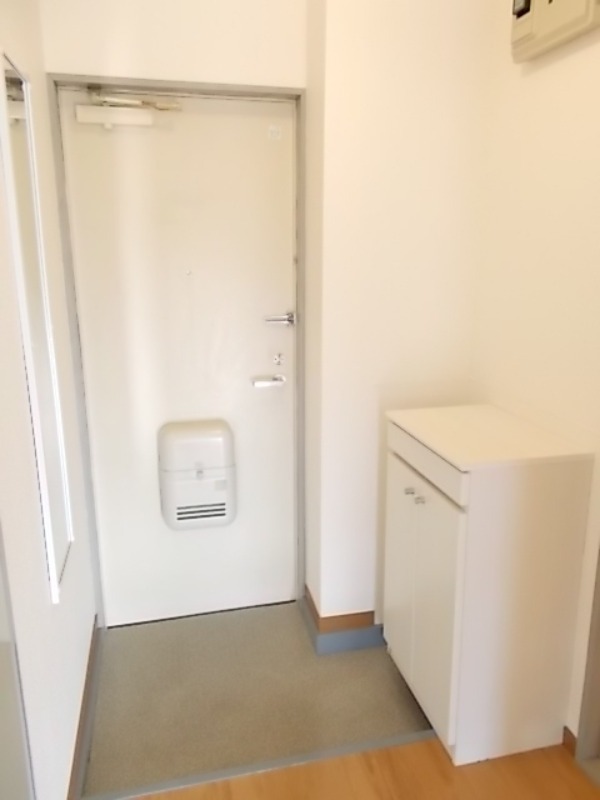 玄関　図面と現状に相違がある場合には現状を優先