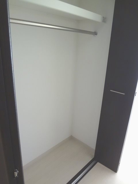 収納　同物件別部屋