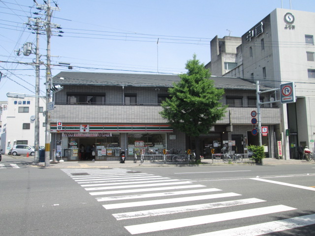 コンビニ　セブンイレブン 京都上七軒店（コンビニ）まで169m