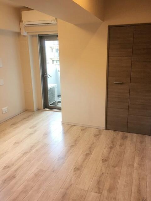 居室・リビング　?