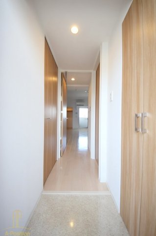 玄関　セレニテ梅田北