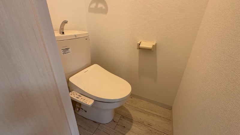 トイレ　ウォシュレット付きトイレ