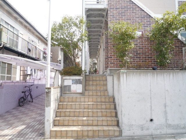 エントランス　外観・共用部分