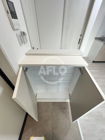 収納　サンエイハイツ玉川　シューズBOX