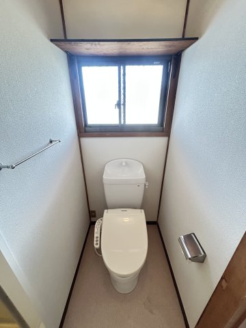 井上アパートのトイレ写真