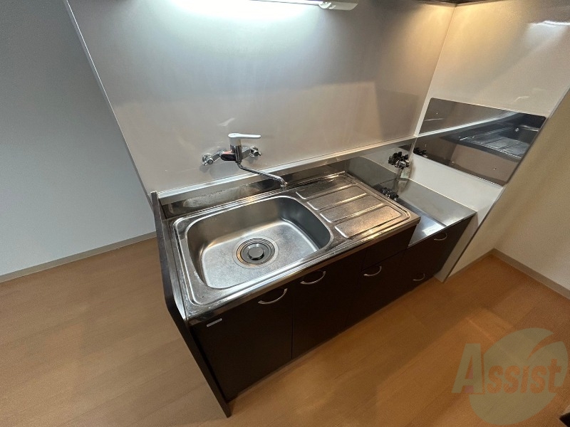 キッチン　キッチンはスペースも広々していて使いやすそうですよ！