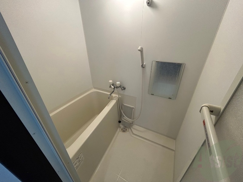 バス・シャワールーム　お風呂です！一日の疲れを癒してくださいね！