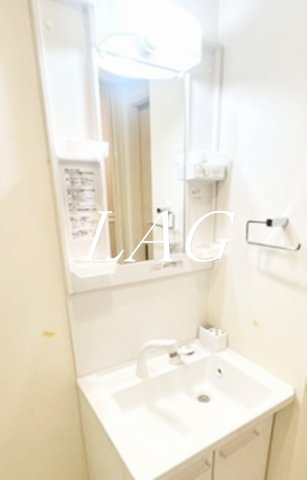 洗面設備　洗面台です。