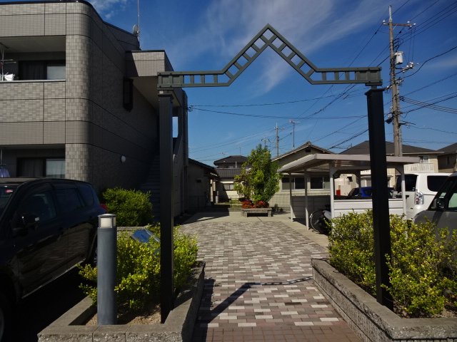 建物外観　外観写真（昼）