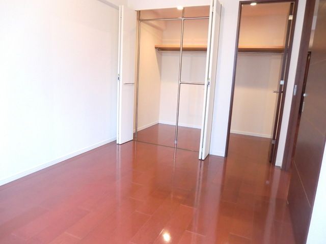 収納　ウォークインクローゼット