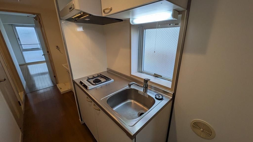 キッチン　※別部屋参考写真