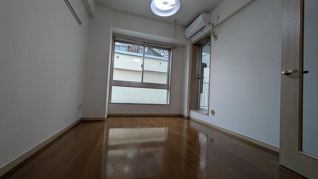 居室・リビング　※別部屋参考写真