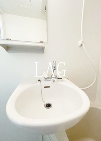 洗面設備　洗面台です。