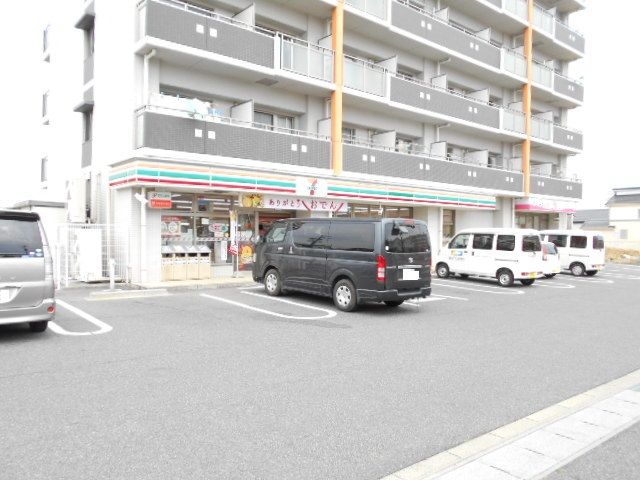 コンビニ　セブン-イレブン豊田市浄水町南平店（コンビニ）まで1967m