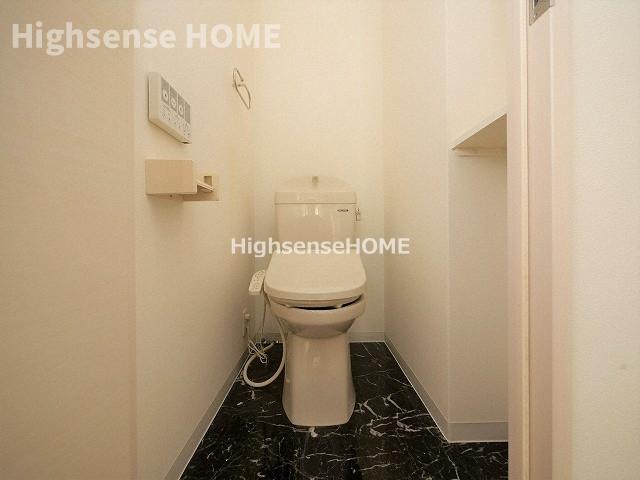 トイレ　シンプルで使いやすいトイレです