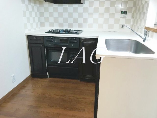 キッチン　キッチンです。