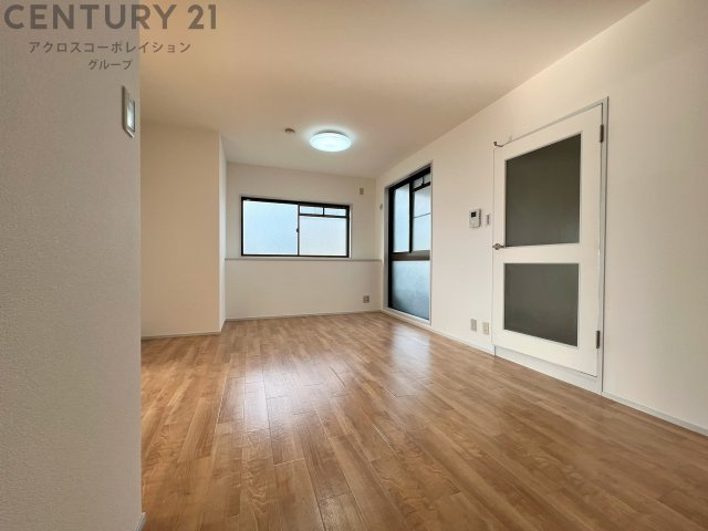 居室・リビング　10帖のリビングです♪