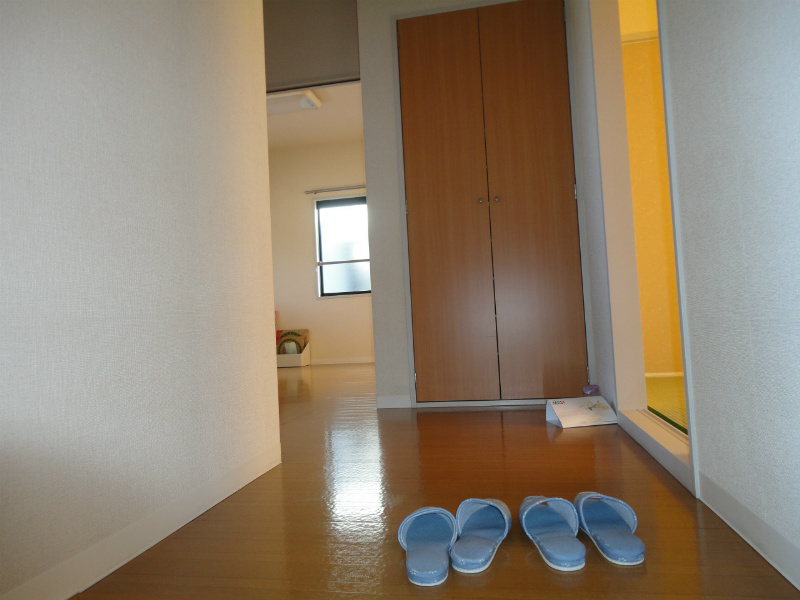 玄関　B202の画像です。