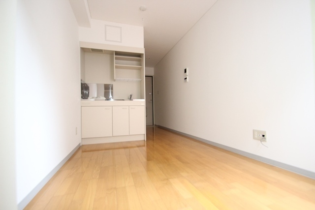 居室・リビング　別号室の写真です