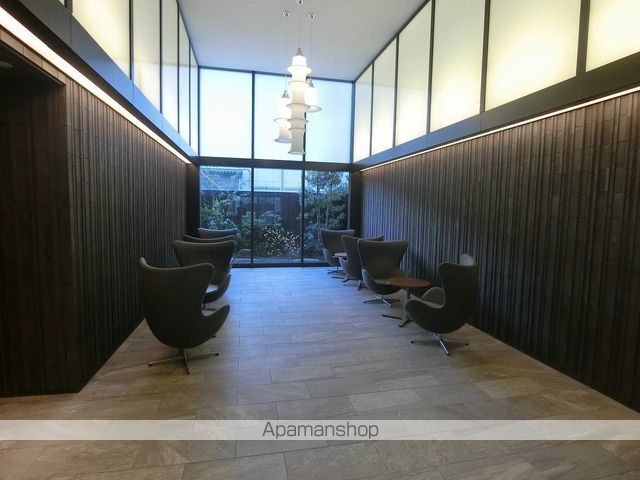 ロビー　ロビー