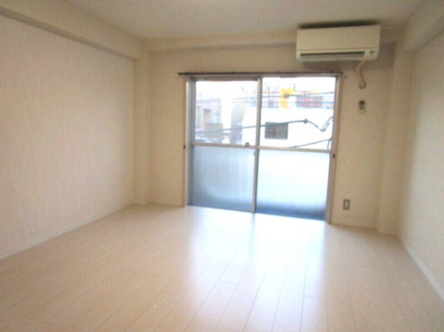 居室・リビング　居室