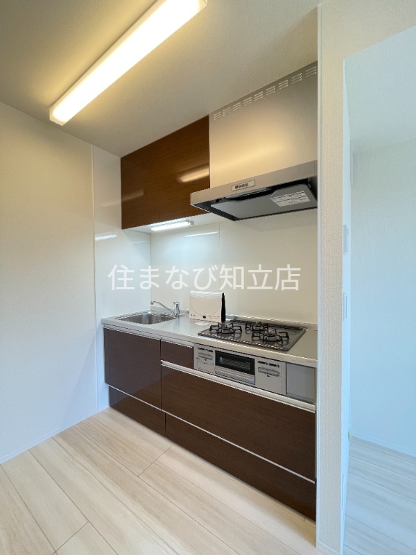 キッチン　同型別部屋写真