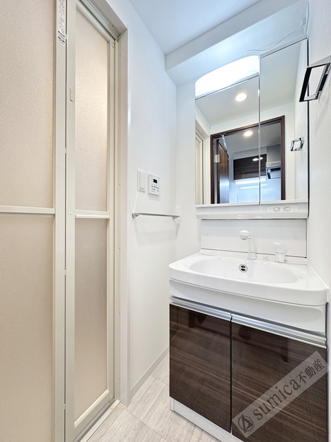 洗面設備　シンプルで使いやすい洗面です♪