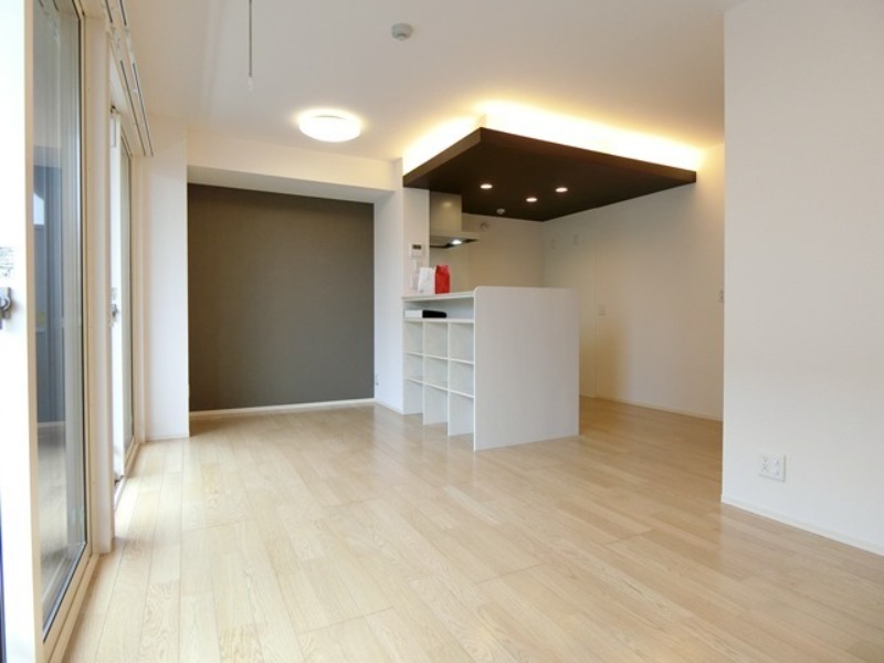 居室・リビング　図面と現状に相違がある場合には現状を優先