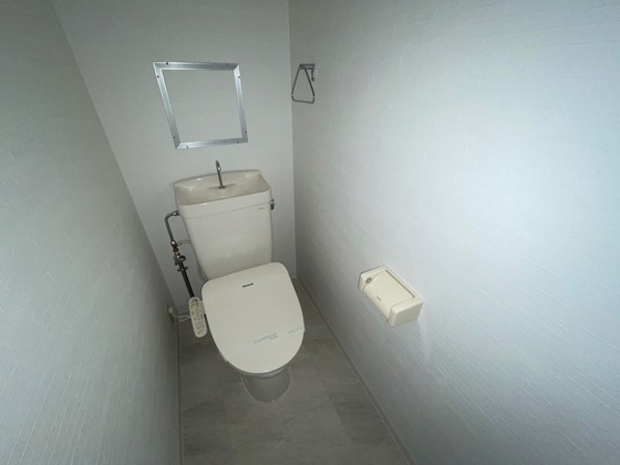 トイレ　※別部屋の写真です