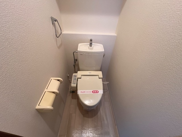 トイレ　シャワー付トイレ