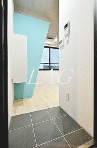 玄関　玄関です。