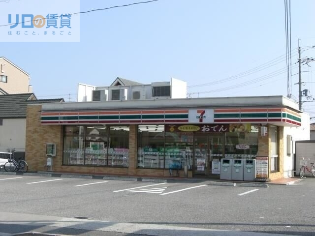 コンビニ　セブンイレブン伊丹荒牧7丁目店（コンビニ）まで736m