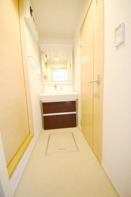 洗面設備　独立洗面台