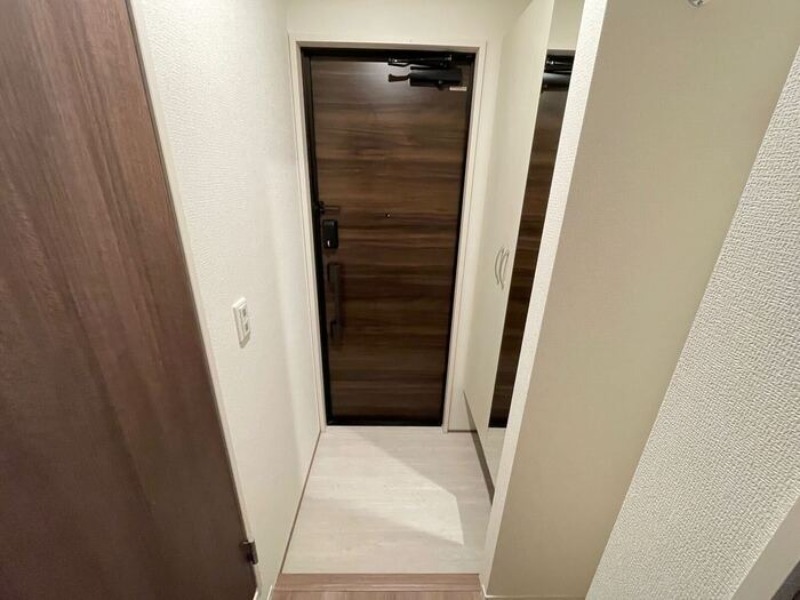 玄関　図面と現状に相違がある場合には現状を優先