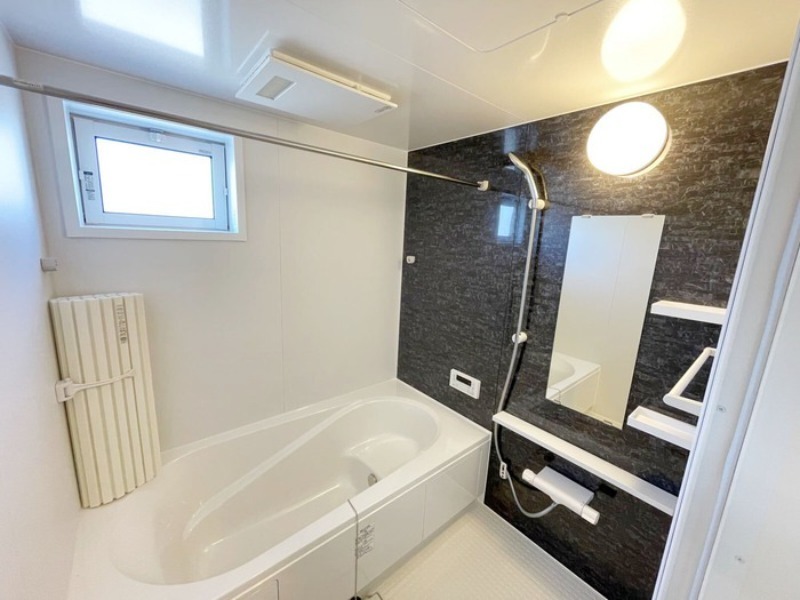 バス・シャワールーム　図面と現状に相違がある場合には現状を優先