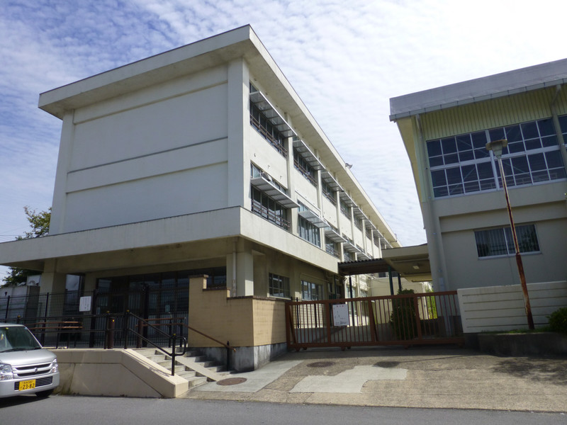 小学校　辰市小学校（小学校）まで249m