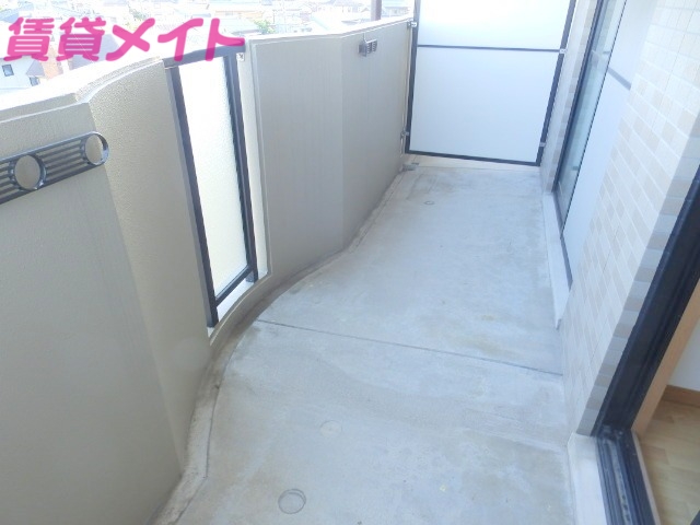 バルコニー　別部屋参考写真です