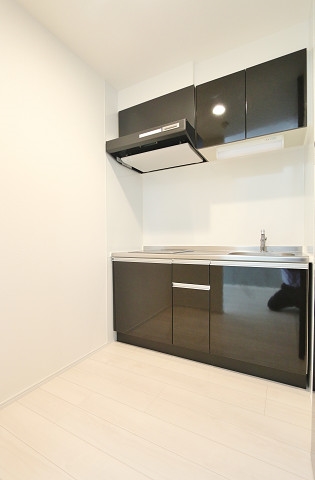 キッチン　広々としたキッチンスペースです