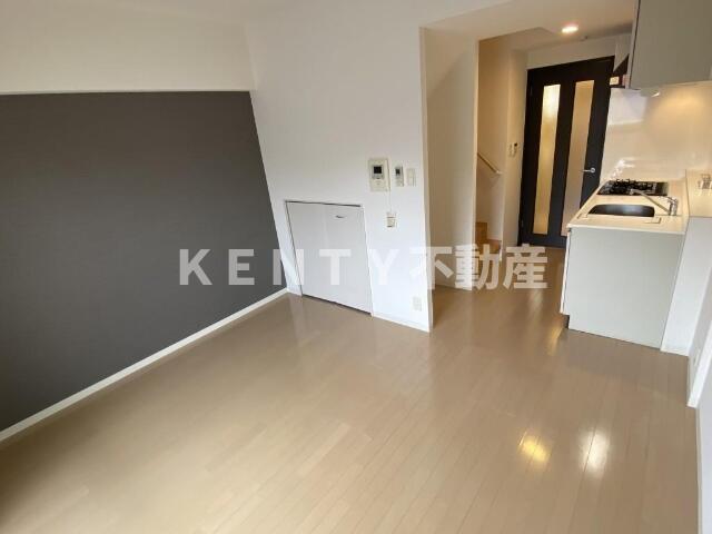 居室・リビング　ゆったり過ごせる居間です