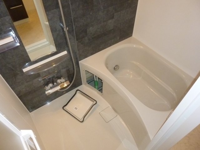 バス・シャワールーム　同型モデル