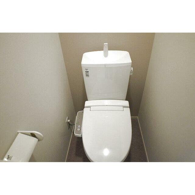 トイレ　1※同仕様写真含む