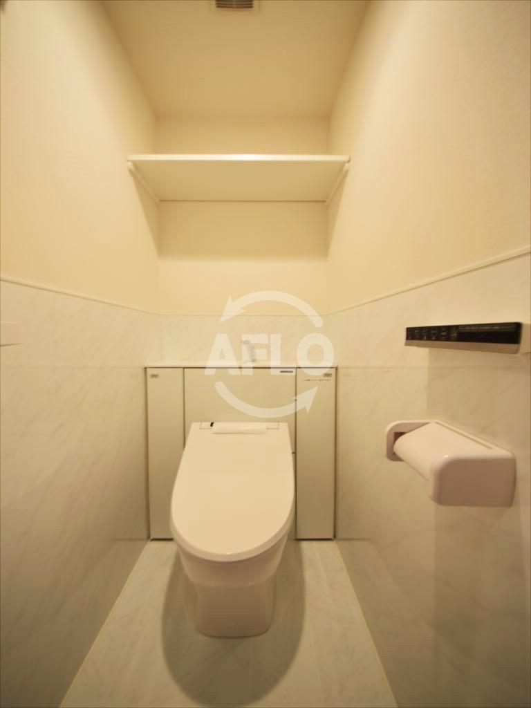 トイレ　エステムコート南堀江IIIチュラ　温水洗浄便座