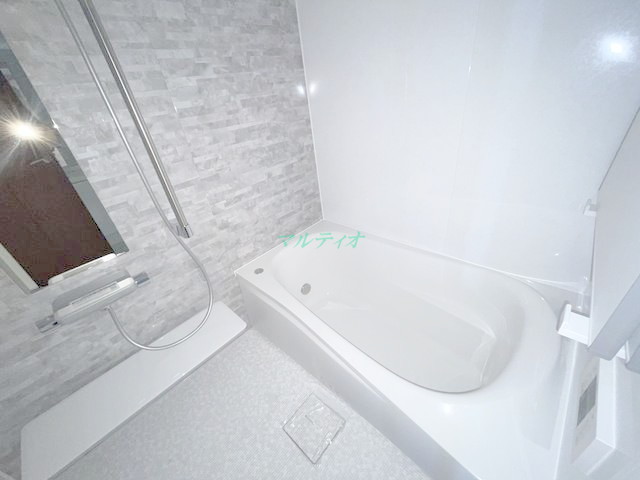 バス・シャワールーム　浴室