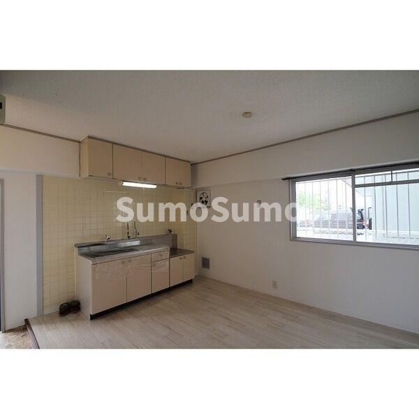 居室・リビング　ゆったり過ごせる居間です