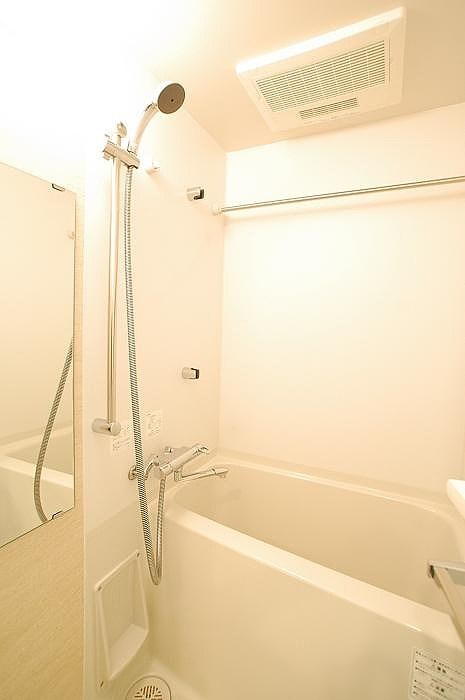 バス・シャワールーム　反転タイプ