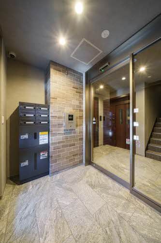 エントランス　エントランス