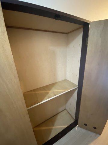 収納　※別部屋のお写真で、現況優先と致します。