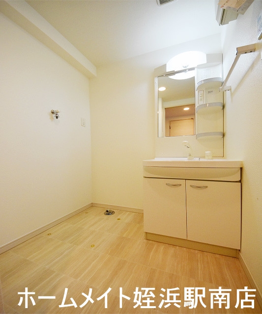 洗面設備　★独立洗面脱衣所も広々と♪★