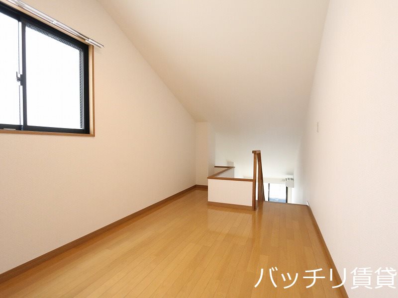 その他部屋・スペース　画像は別号室の為、現状優先になります。